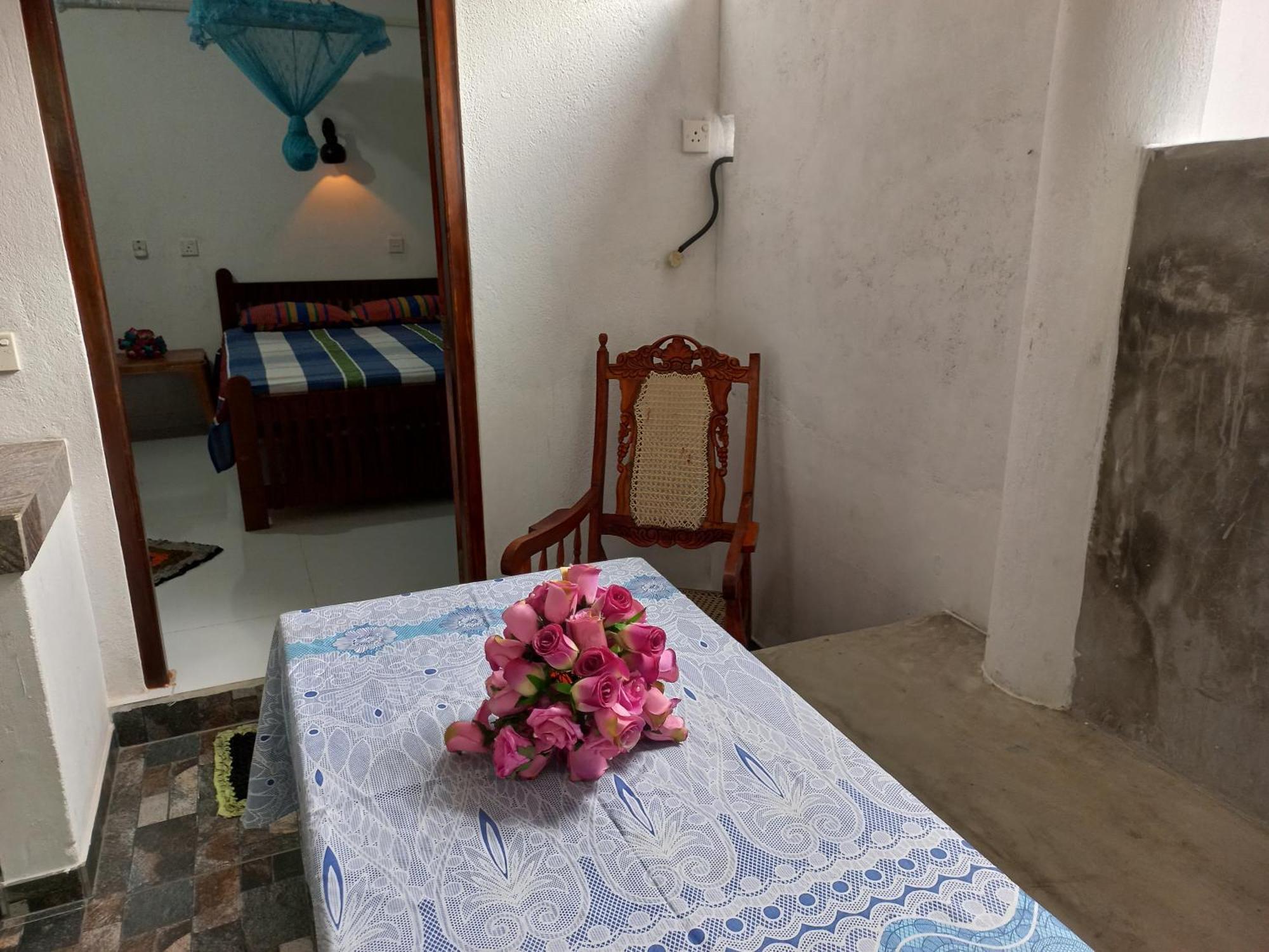 Mango Villa 703 هيكادوفا المظهر الخارجي الصورة